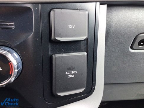 Used 2024 Ford F150 XLT w/ Mobile Office Package image 28