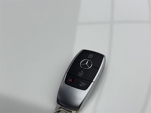Used 2025 Mercedes-Benz GLS 450 4MATIC w/ AMG Line Exterior image 61