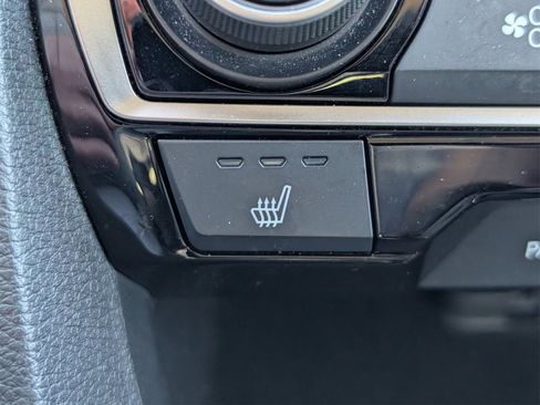 Used 2019 Honda Civic EX image 18