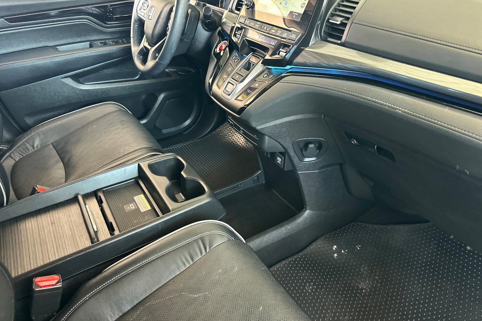 Used 2024 Honda Odyssey Elite image 13