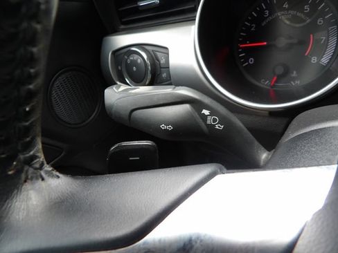 Used 2020 Ford Mustang Premium RWD image 22