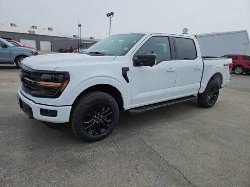 New 2026 Ford F150 XLT w/ Equipment Group 302A MID image 5