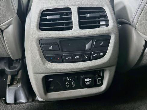 Used 2019 Honda Pilot Elite image 27