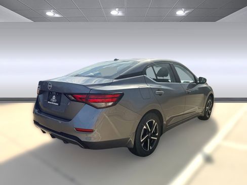 New 2025 Nissan Sentra SV image 9