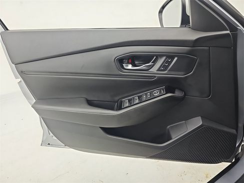 Used 2023 Honda Accord Touring image 32