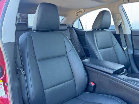 Used 2018 Lexus ES 350 w/ Premier Package image 36