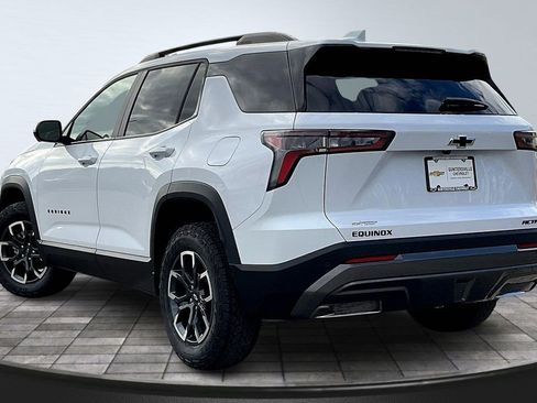 New 2026 Chevrolet Equinox ACTIV image 3