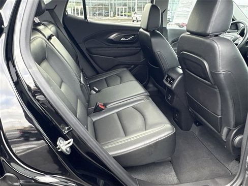 Certified 2024 GMC Terrain SLT w/ Elevation Edition image 25