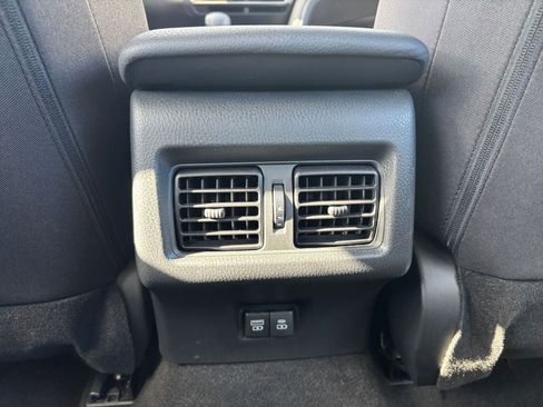 Used 2025 Toyota Camry LE image 23