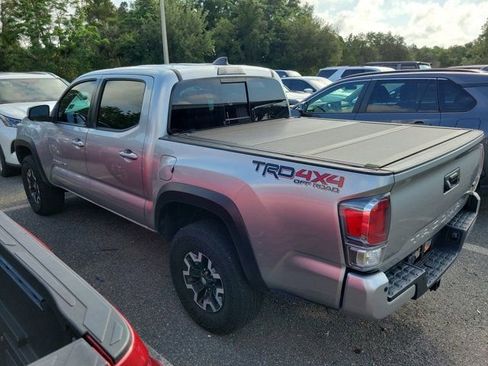 Used 2022 Toyota Tacoma TRD Off-Road w/ Technology Package AWD/4WD image 7