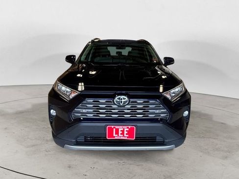 Used 2019 Toyota RAV4 Limited w/ Cold Weather Package image 9