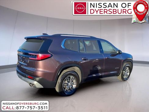 Used 2025 GMC Acadia Elevation image 3