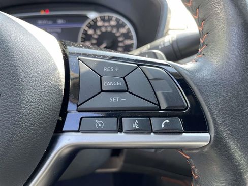 Used 2024 Nissan Altima 2.5 SR FWD image 19