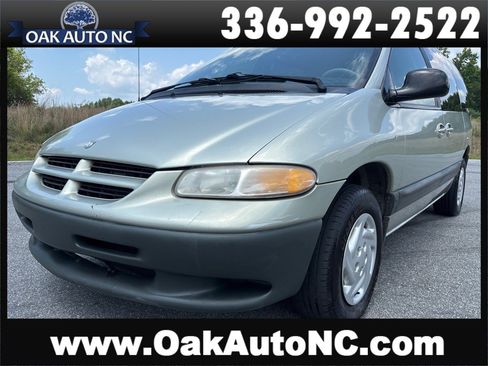 Used 2000 Dodge Caravan SE FWD image 1