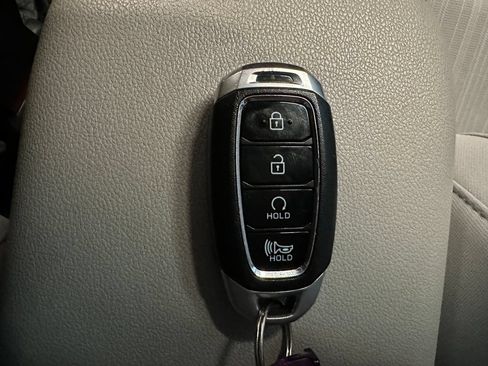 Used 2022 Hyundai Kona SEL FWD image 17
