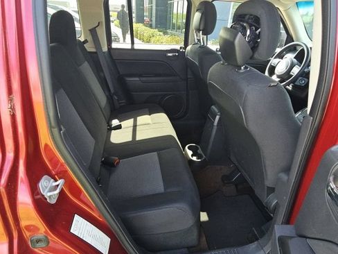 Used 2015 Jeep Patriot Sport w/ Power Value Group FWD image 18
