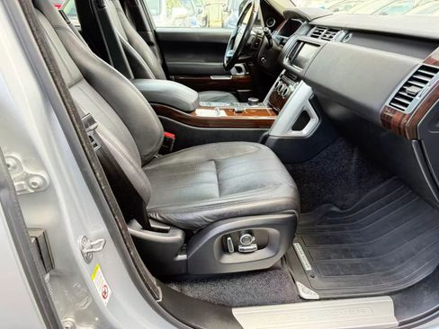 Used 2016 Land Rover Range Rover HSE image 25