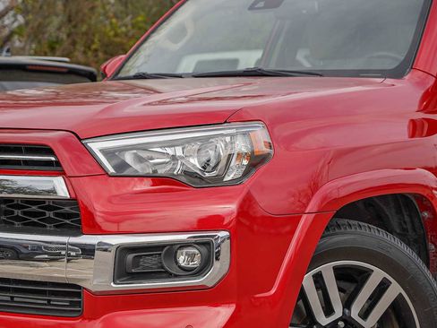 Used 2021 Toyota 4Runner Limited image 3