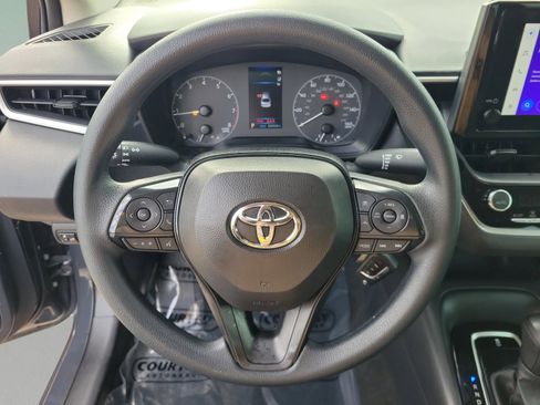 Used 2024 Toyota Corolla LE image 24