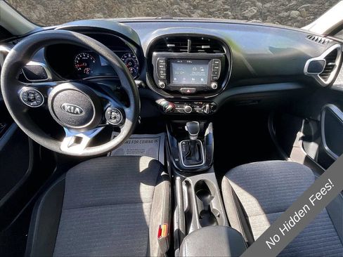 Used 2020 Kia Soul S FWD image 14