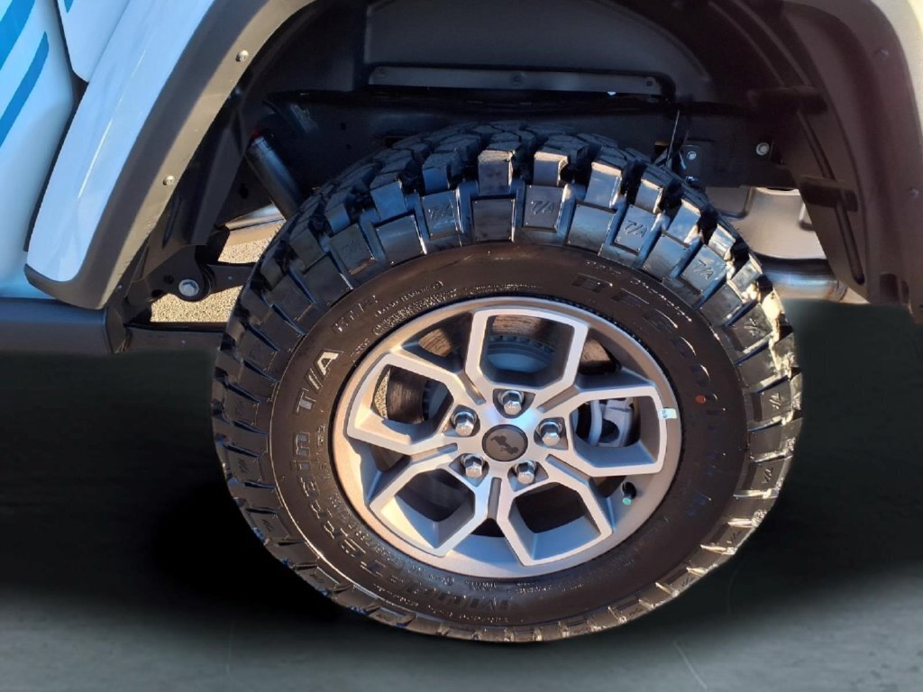 New 2026 Jeep Gladiator Mojave AWD/4WD image 8