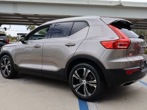 Used 2020 Volvo XC40 T5 Inscription w/ Protection Package Premier AWD/4WD image 4
