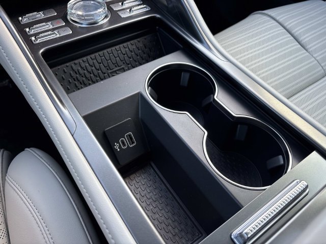 New 2026 Lincoln Nautilus Reserve AWD/4WD image 30