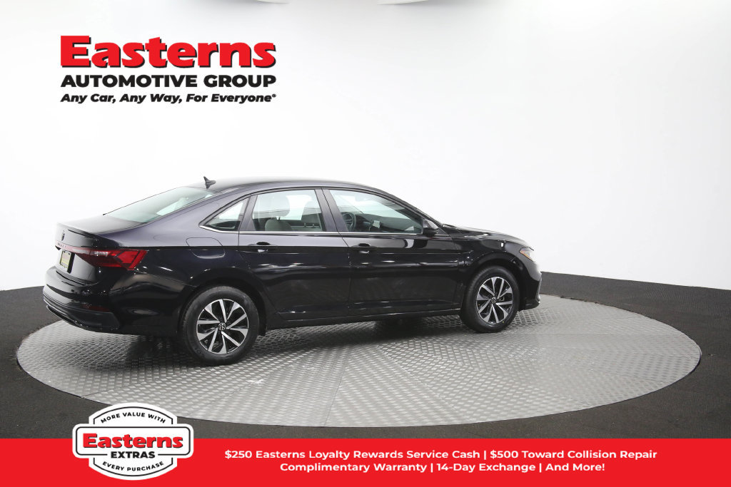 Used 2025 Volkswagen Jetta S FWD image 44