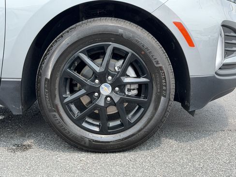 Used 2024 Chevrolet Equinox LT FWD image 25