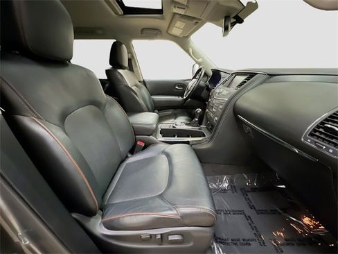 Used 2018 Nissan Armada SL w/ Moonroof Package image 32
