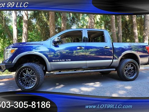 Used 2018 Nissan Titan Platinum Reserve w/ Platinum Utility Package AWD/4WD image 5