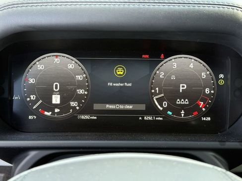 Used 2024 Land Rover Defender 110 X-Dynamic SE image 26