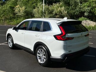 Used 2023 Honda CR-V EX-L video 3