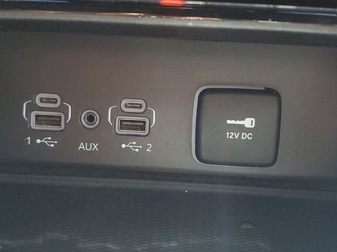 Certified 2021 Jeep Grand Cherokee L Overland w/ Luxury Tech Group IV image 33