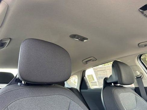 New 2026 Kia K4 LXS image 19