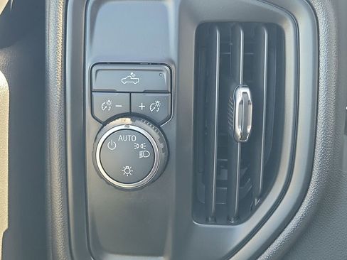 Used 2025 Chevrolet Silverado 1500 W/T w/ WT Value Package image 14