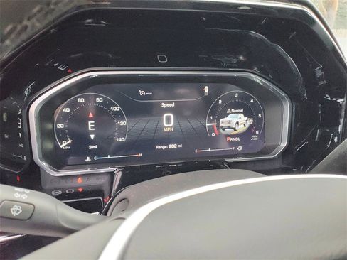 New 2026 GMC Sierra 1500 Elevation image 24