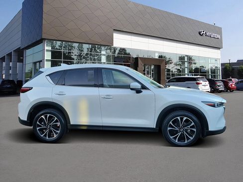 Used 2023 MAZDA CX-5 AWD 2.5 S w/ Premium Package image 4