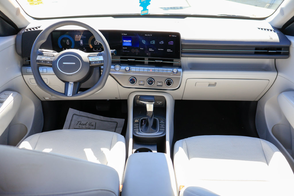 Certified 2026 Hyundai Kona SE FWD image 6