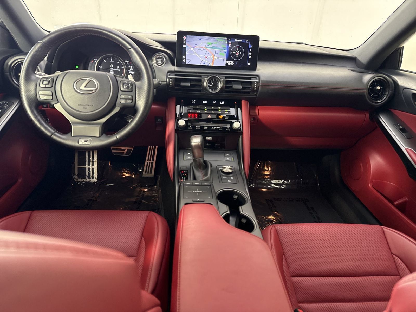 Used 2024 Lexus IS 500 RWD image 24