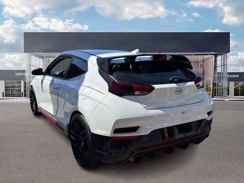 Used 2021 Hyundai Veloster N image 6