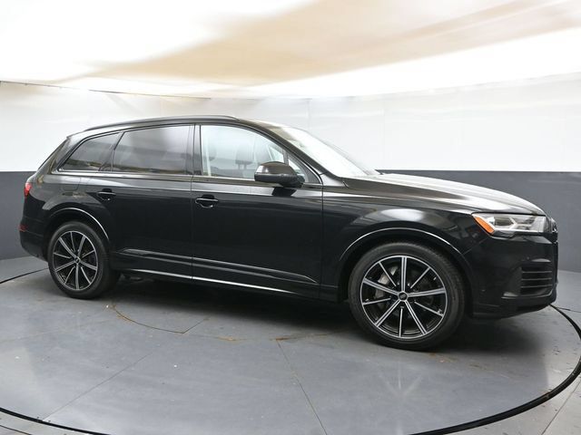 Used 2023 Audi Q7 3.0T Prestige w/ Prestige Package AWD/4WD image 7