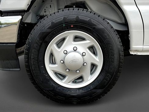 New 2026 Ford E-350 and Econoline 350 Super Duty w/ Power Equipment Group image 12