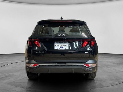 Used 2023 Hyundai Tucson SE image 5
