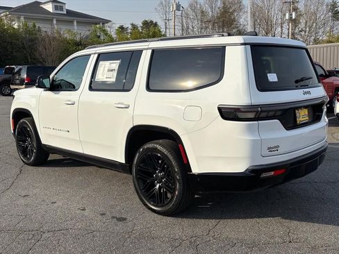 New 2026 Jeep Grand Wagoneer Limited AWD/4WD image 19