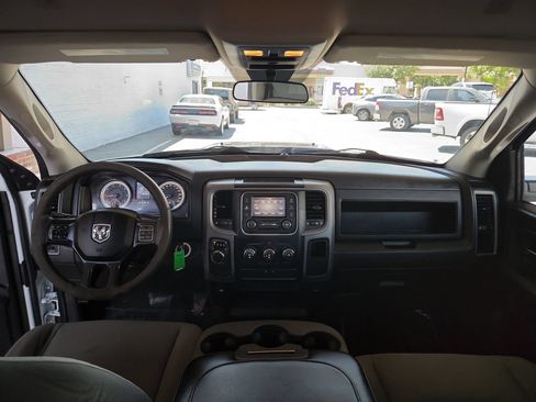 Used 2022 RAM 1500 Tradesman w/ Chrome Plus Package RWD image 24
