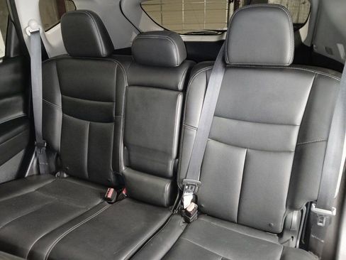 Used 2018 Nissan Murano Platinum image 14