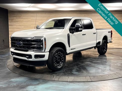Used 2023 Ford F250 Platinum AWD/4WD image 7