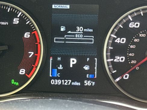 Used 2022 Mitsubishi Eclipse Cross AWD image 20