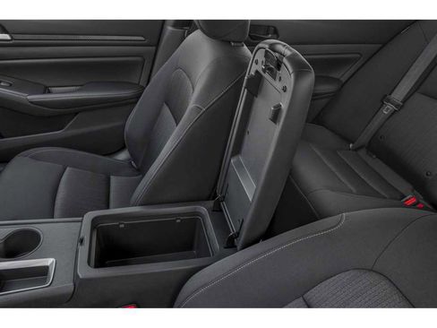 Used 2025 Nissan Altima 2.5 SV FWD image 20